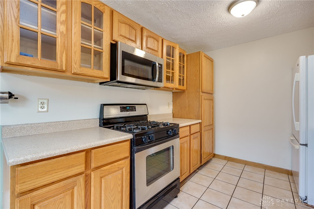 1738 Parkview Drive, Xenia, Ohio image 22