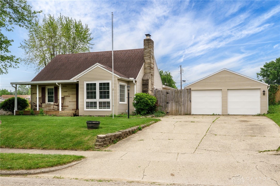 1738 Parkview Drive, Xenia, Ohio image 3