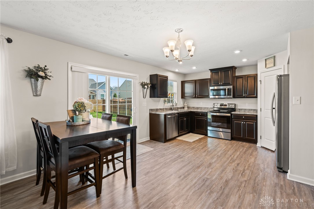 194 Rivulet Drive, Fairborn, Ohio image 11