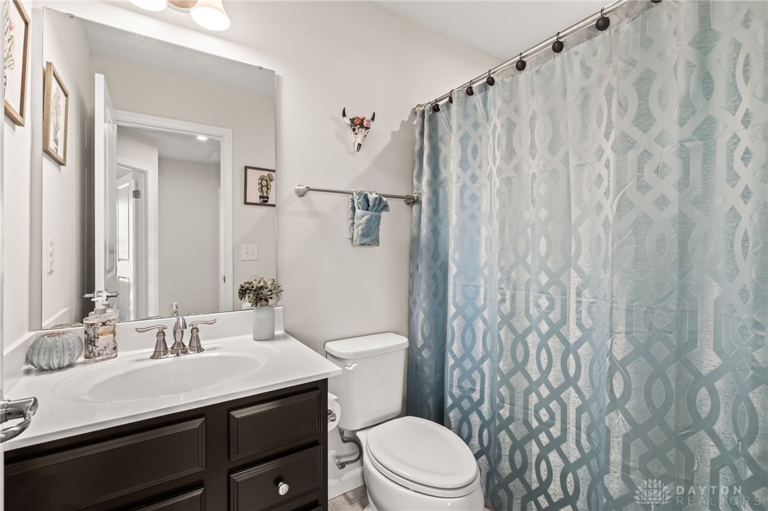 194 Rivulet Drive, Fairborn, Ohio image 19