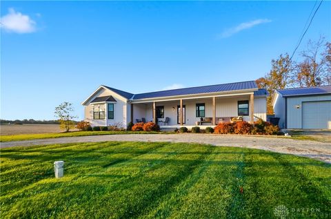 Photo of 12538 Silvers Road, South Vienna, OH 45369 (MLS # 948311)