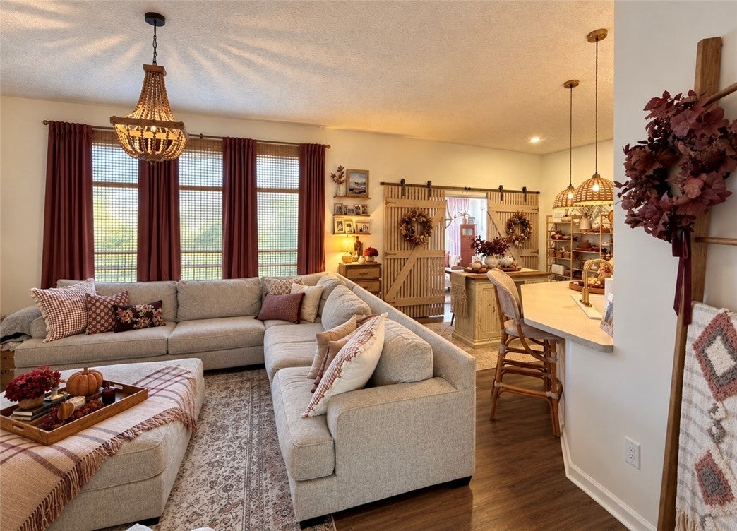 4964 Summerset Drive