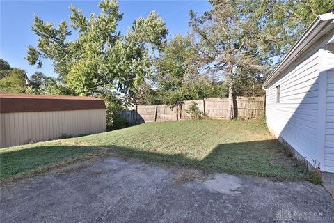 Tiny photo for 111 Moore Drive, Franklin, OH 45005 (MLS # 945441)