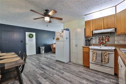 Tiny photo for 111 Moore Drive, Franklin, OH 45005 (MLS # 945441)