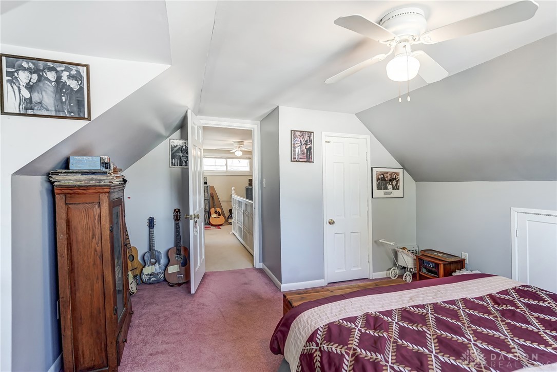515 W Possum Road, Springfield, Ohio image 34