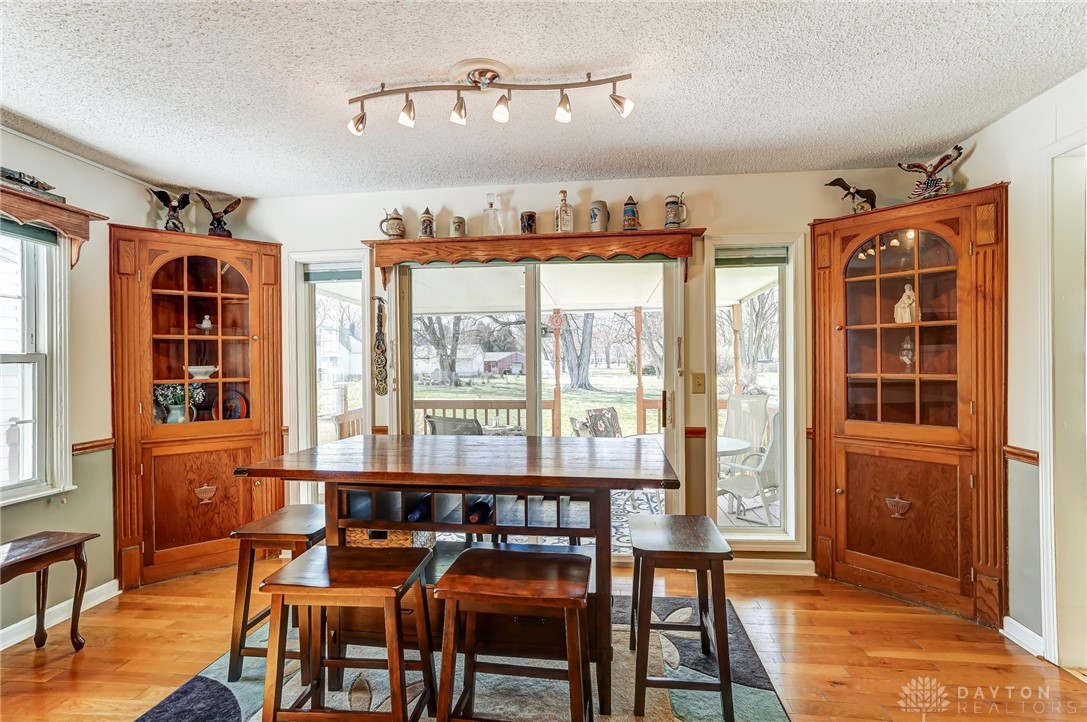 515 W Possum Road, Springfield, Ohio image 10