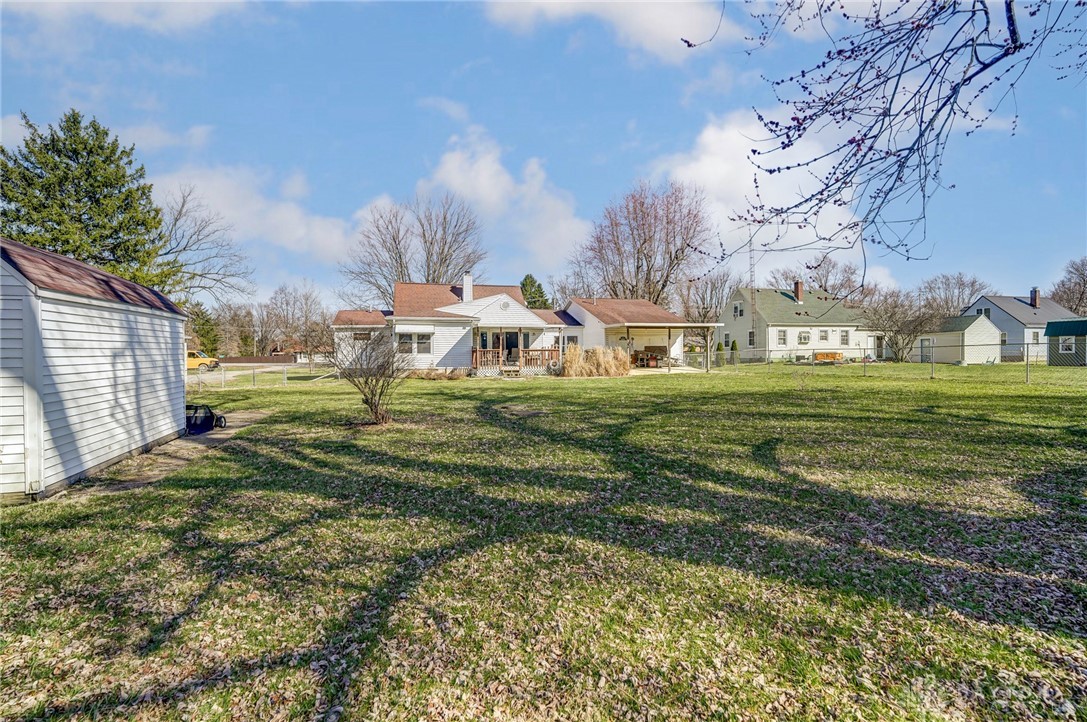 515 W Possum Road, Springfield, Ohio image 40