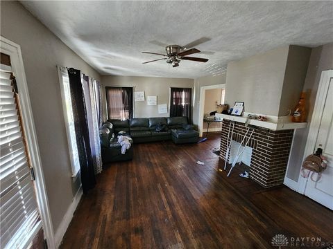 Tiny photo for 17 E Shadyside Drive, Dayton, OH 45405 (MLS # 944201)