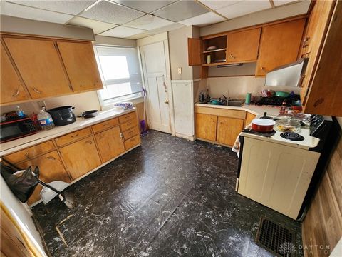 Tiny photo for 17 E Shadyside Drive, Dayton, OH 45405 (MLS # 944201)