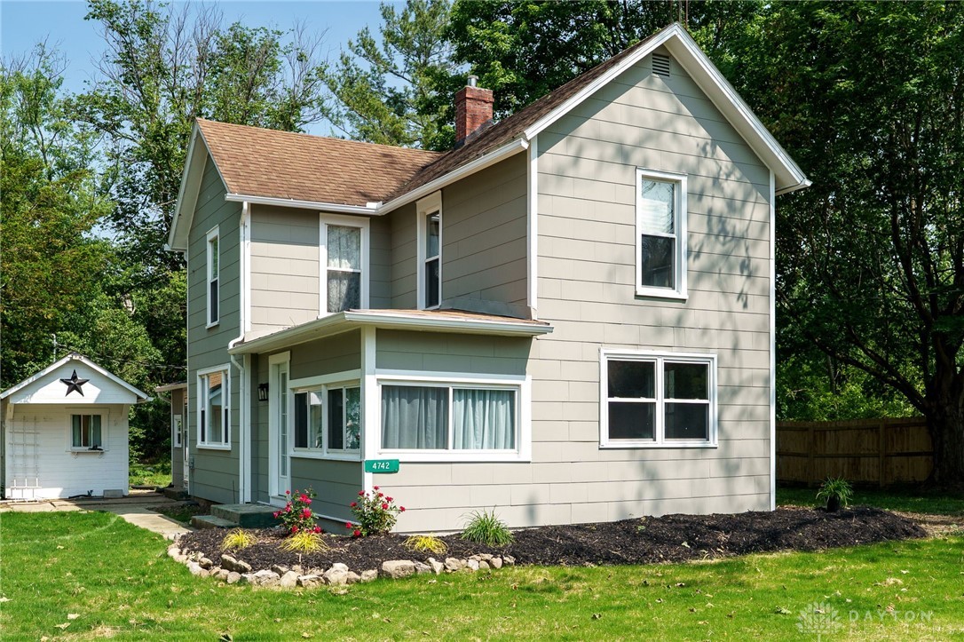 4742 Peacock Road, Springfield, Ohio image 2