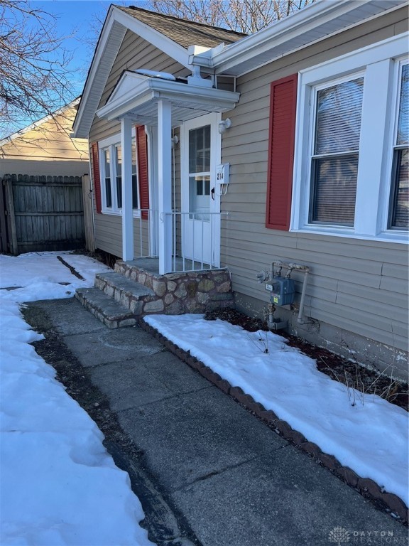 214 W Dayton Drive, Fairborn, Ohio image 1