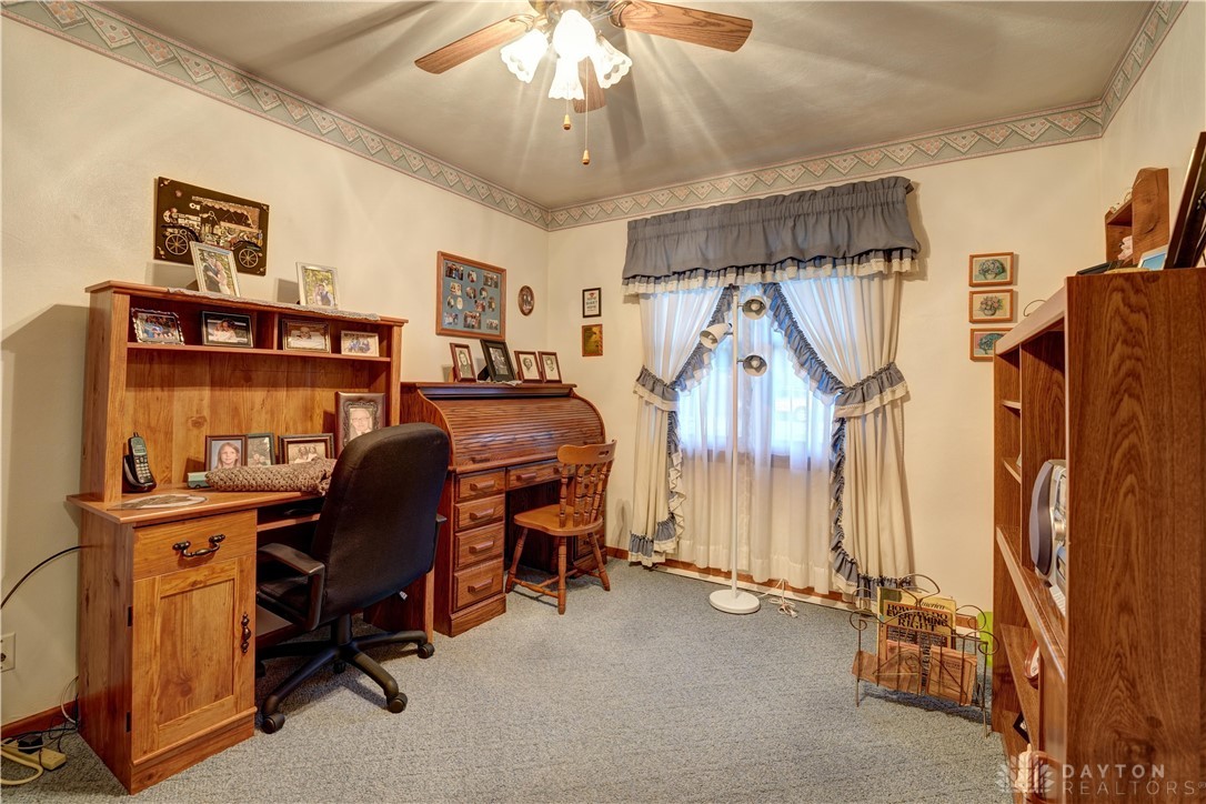 1142 Howard Drive, Greenville, Ohio image 24