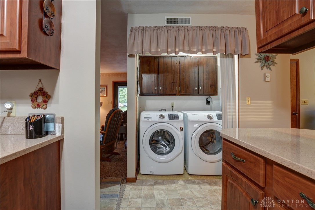 1142 Howard Drive, Greenville, Ohio image 29