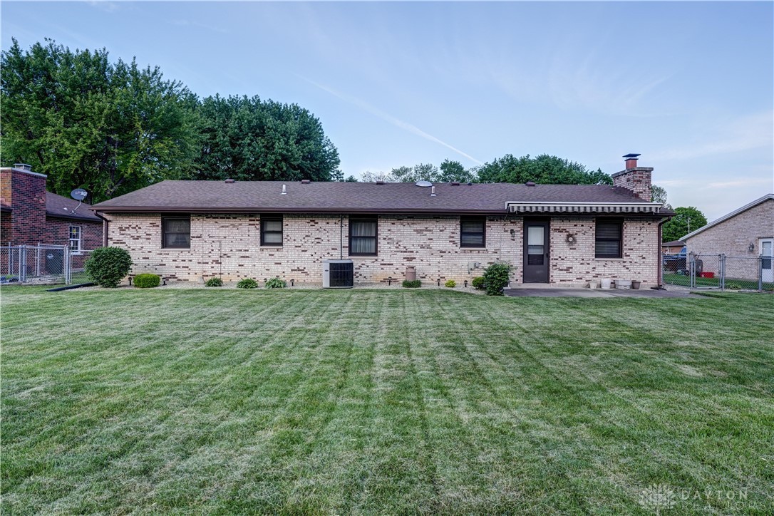 1142 Howard Drive, Greenville, Ohio image 6