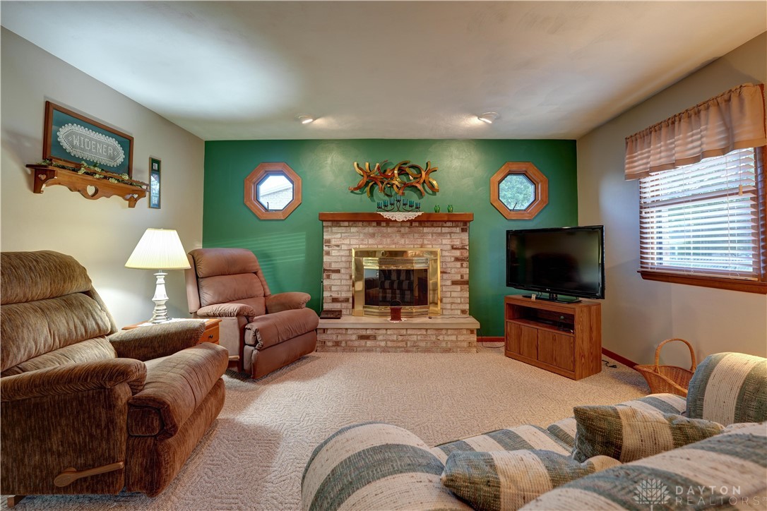 1142 Howard Drive, Greenville, Ohio image 17