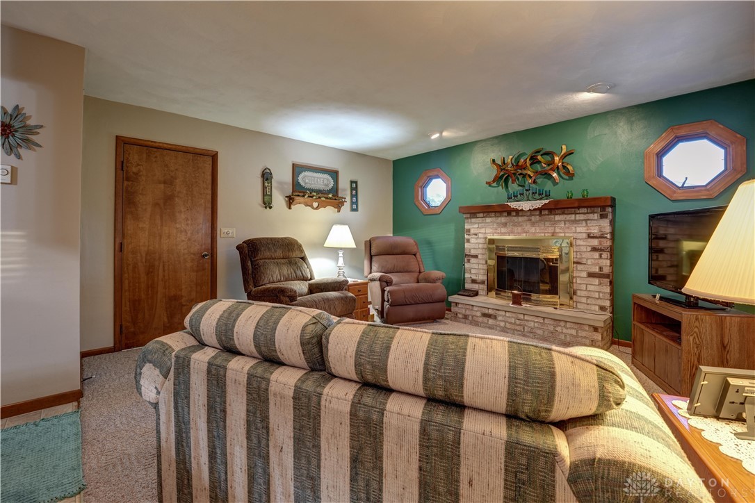 1142 Howard Drive, Greenville, Ohio image 18