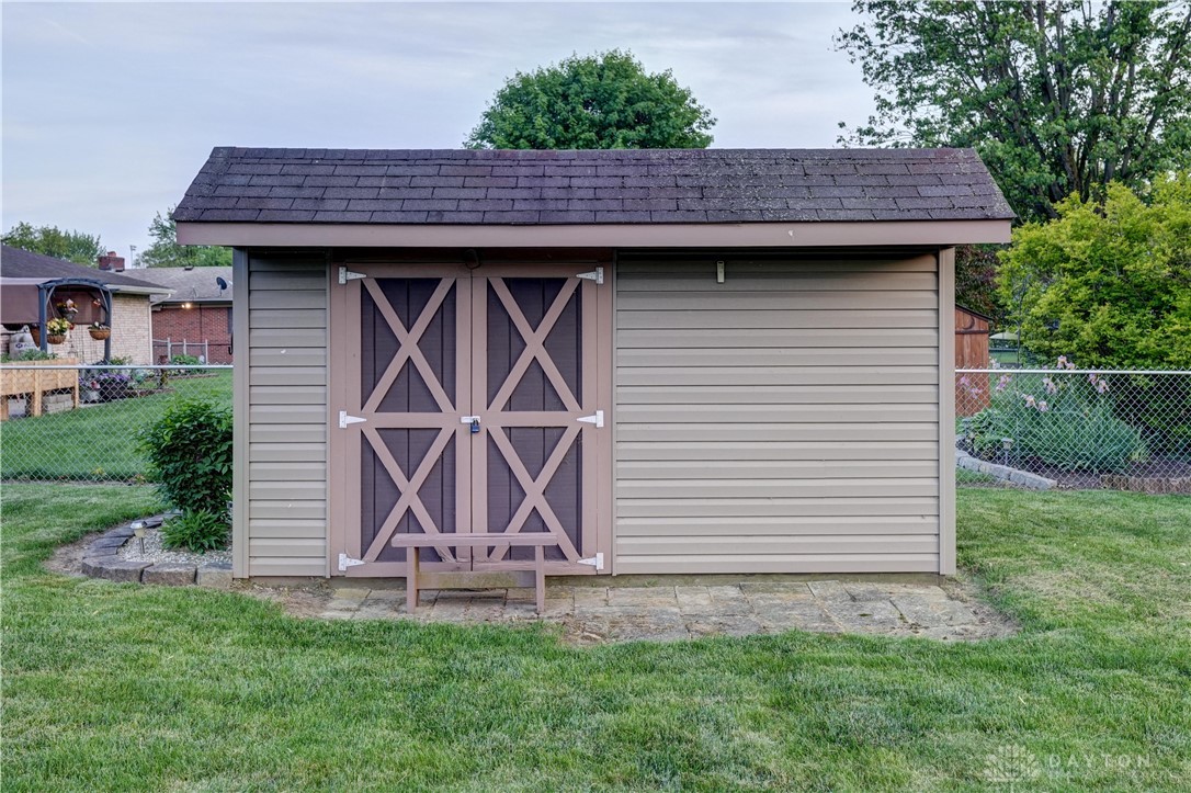 1142 Howard Drive, Greenville, Ohio image 7