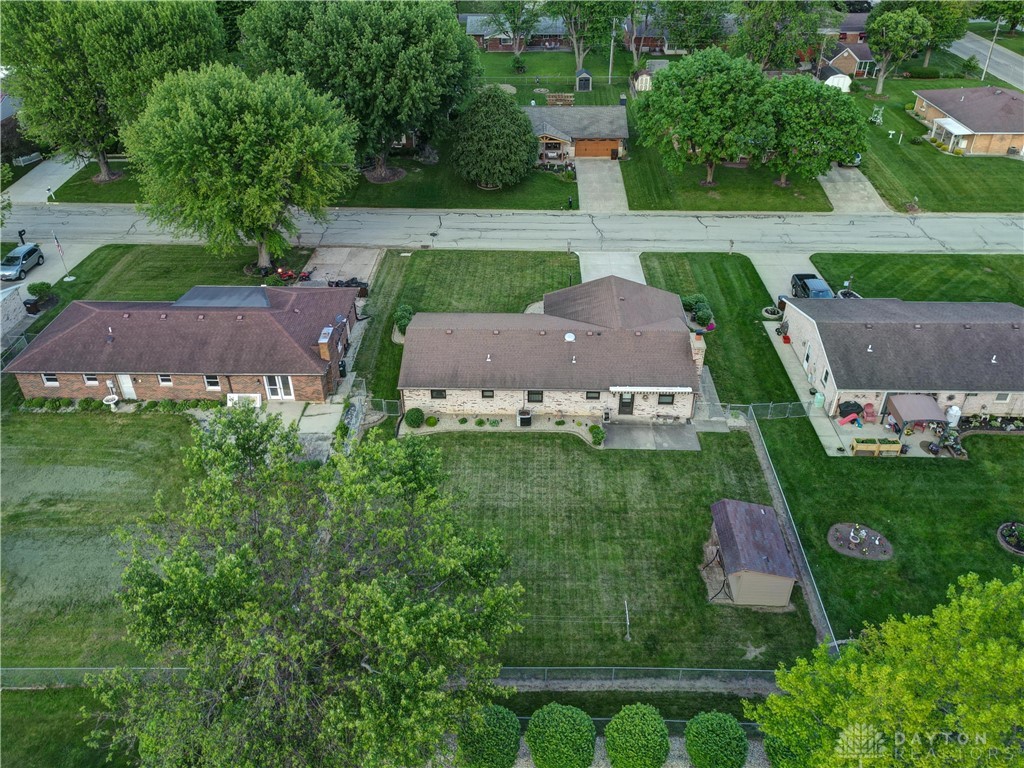 1142 Howard Drive, Greenville, Ohio image 33