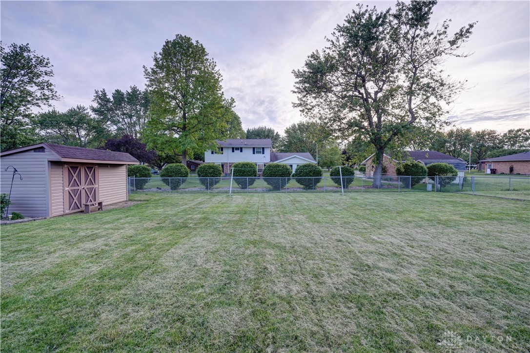 1142 Howard Drive, Greenville, Ohio image 8