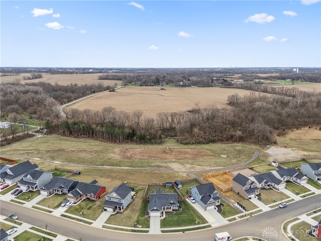 1752 Highlander Drive, Xenia, Ohio image 4