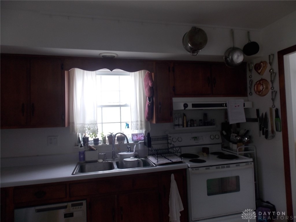 373 Reames Avenue, Springfield, Ohio image 5