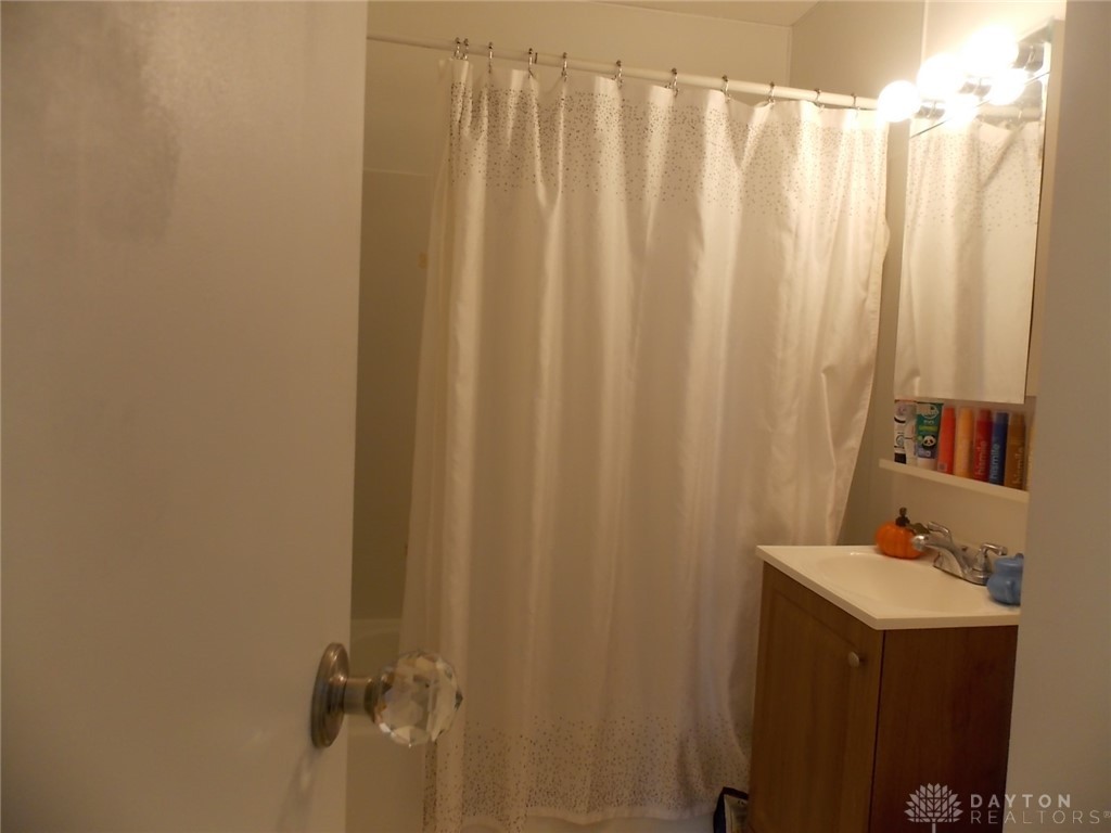 373 Reames Avenue, Springfield, Ohio image 11