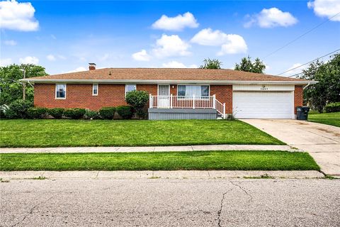 Photo of 5607 Greencrest Drive, Dayton, OH 45432 (MLS # 961290)