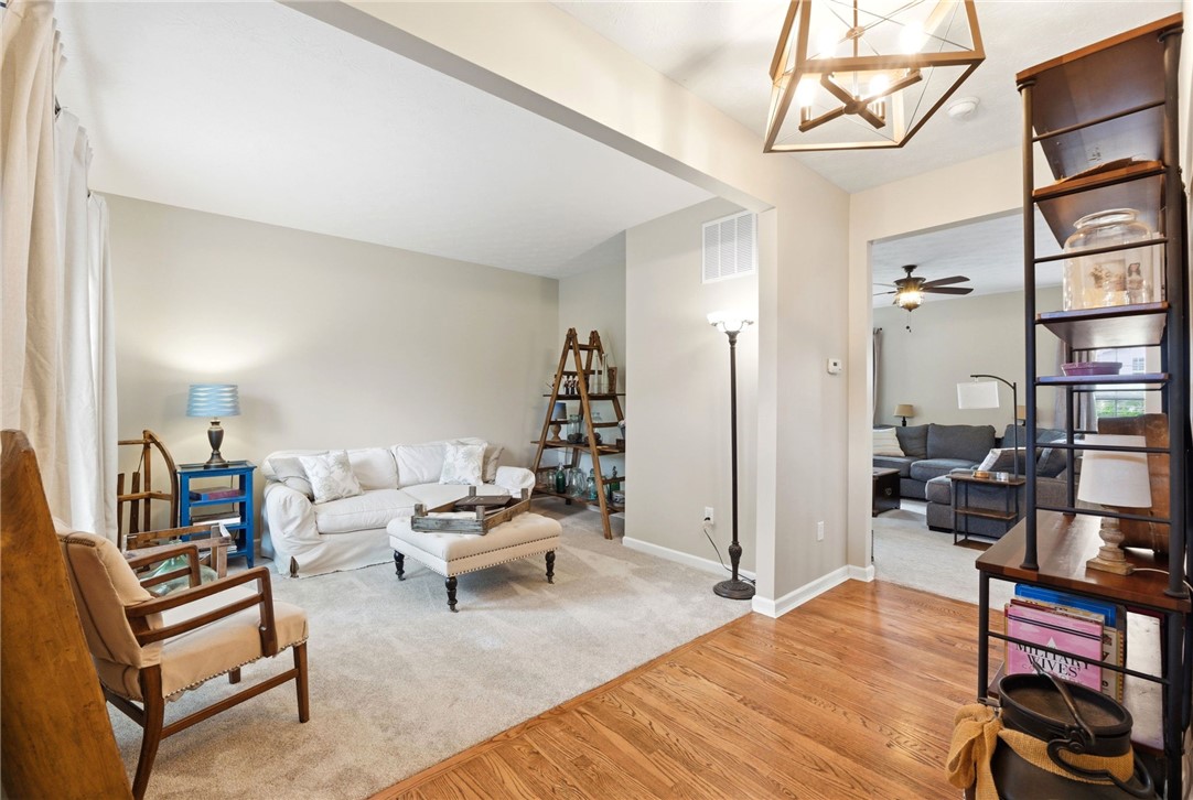 10215 Morgan Grey Court