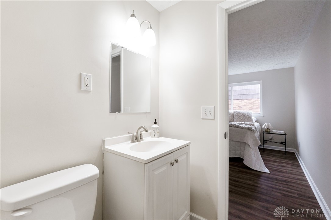 6337 Rosebury Drive, Dayton, Ohio image 27