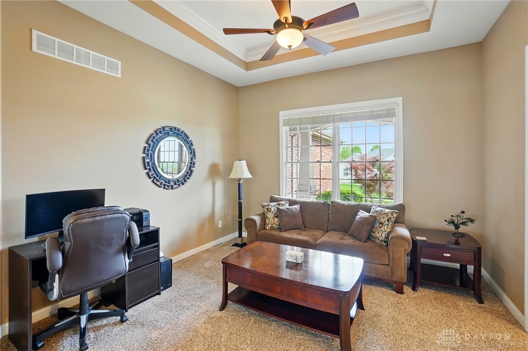 2611 Patrick Henry Drive, Beavercreek, Ohio image 18