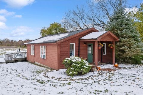 Photo of 0 Green Apple Road, Miamisburg, OH 45342 (MLS # 949692)