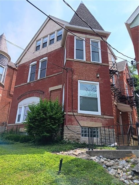 Photo of 2110 Fulton Avenue #5, Cincinnati, OH 45206 (MLS # 943512)
