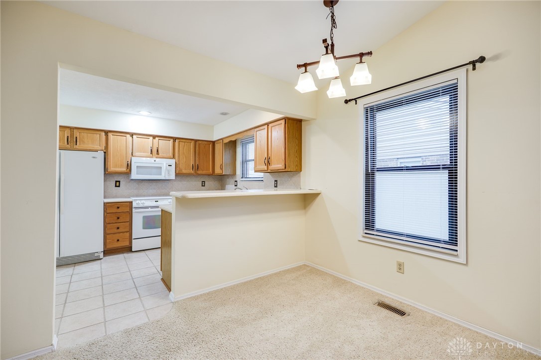 Huber Heights, Ohio 45424, United States, 3 Bedrooms Bedrooms, ,2 BathroomsBathrooms,Residential,Active,245644