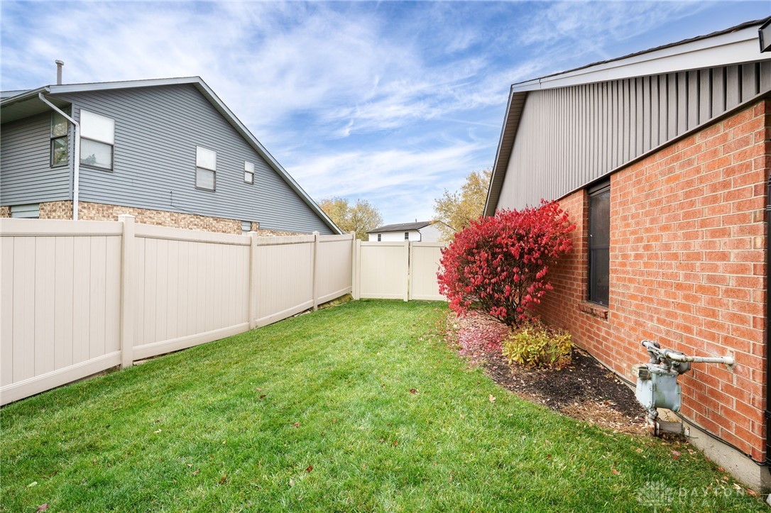 Huber Heights, Ohio 45424, United States, 3 Bedrooms Bedrooms, ,2 BathroomsBathrooms,Residential,Active,245644