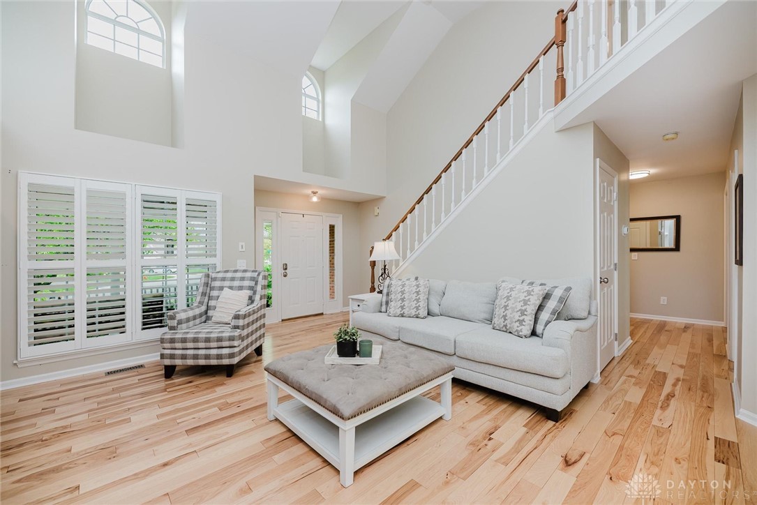 3835 Parkwood Court, Loveland, Ohio image 5