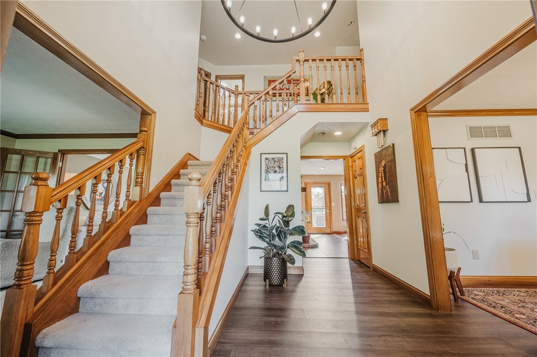 2066 Canterbury Court