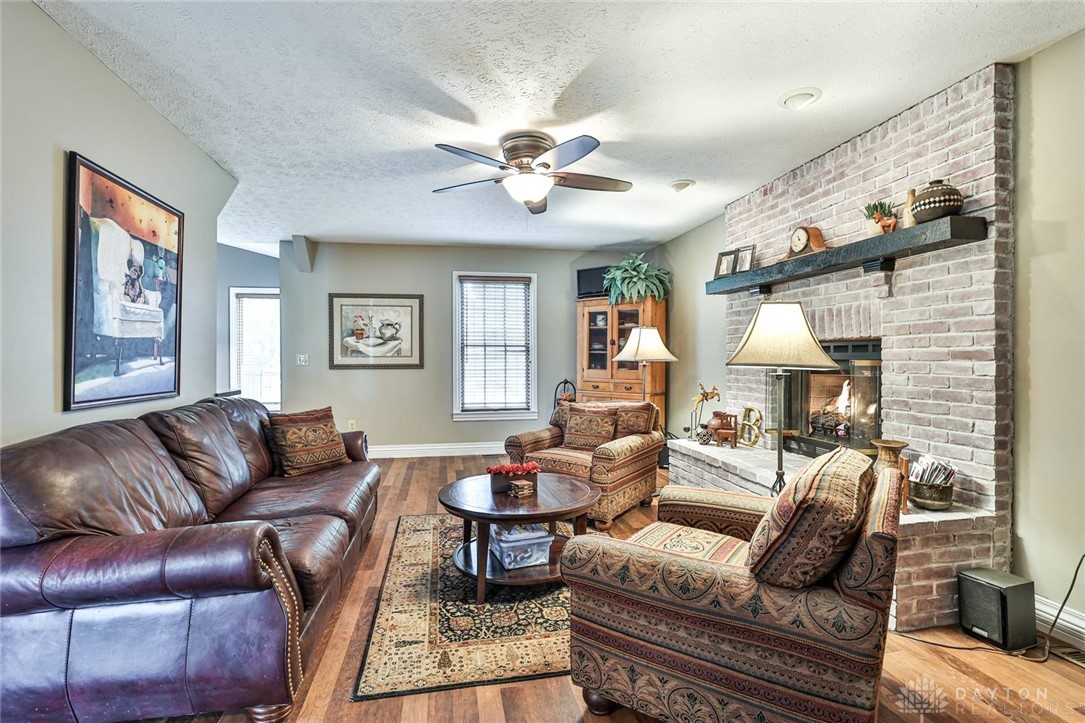 835 Stone Ridge Place, Tipp City, Ohio image 12