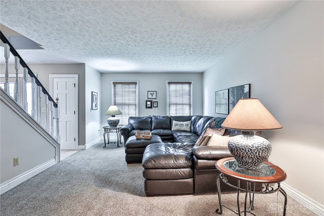 835 Stone Ridge Place, Tipp City, Ohio image 8