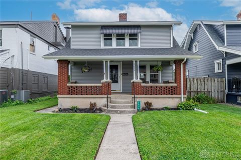 Photo of 2639 Blanchard Avenue, Moraine, OH 45439 (MLS # 946242) Photo of 2639 Blanchard Avenue, Moraine, OH 45439 (MLS # 946242)