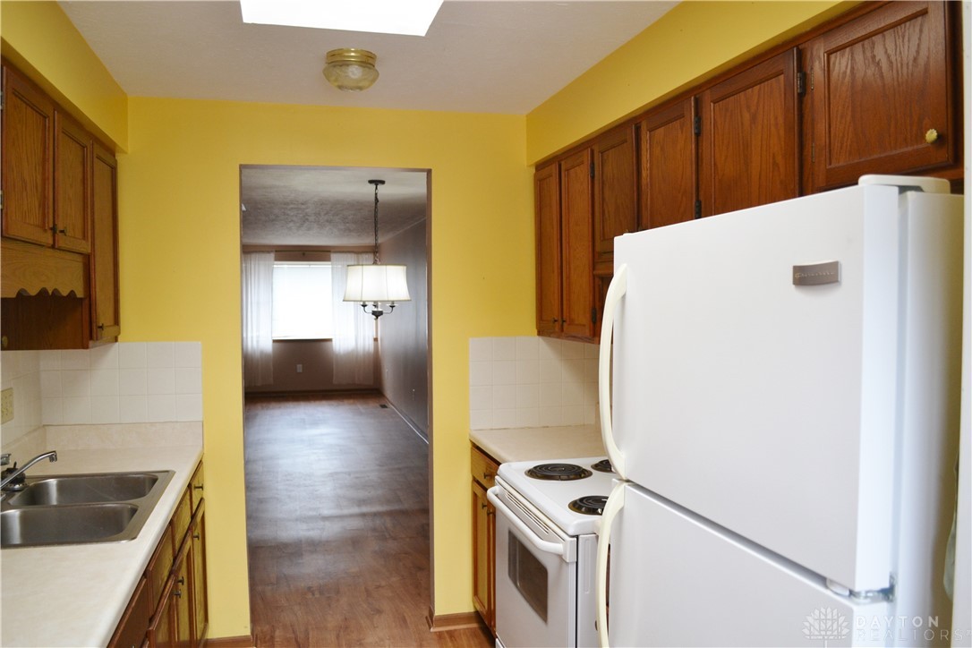 4530 E Ridgewood Road, Springfield, Ohio image 10