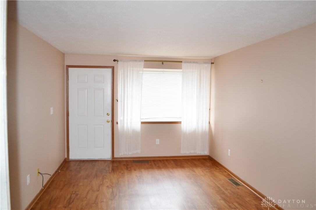4530 E Ridgewood Road, Springfield, Ohio image 5