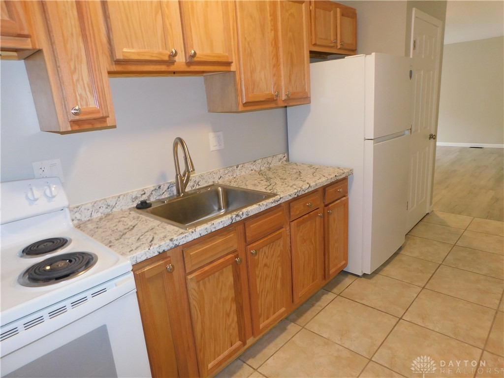 334 Blackwood Avenue 2