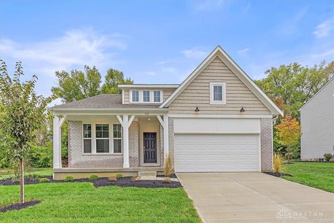 Photo of 1101 Arden Way, Fairborn, OH 45324 (MLS # 942305)