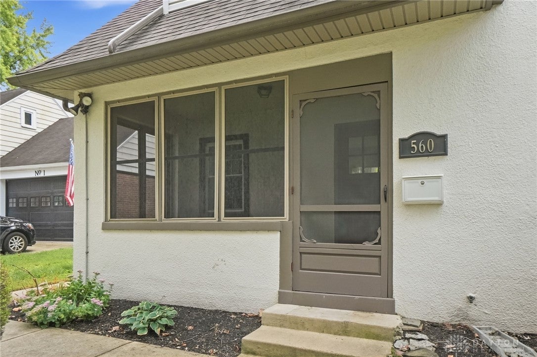 560 Irving Avenue