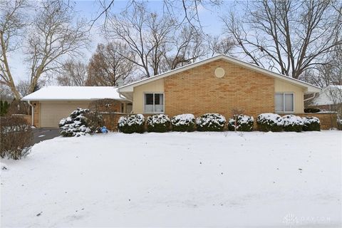 Photo of 2409 E Rahn Road, Dayton, OH 45440 (MLS # 949118)