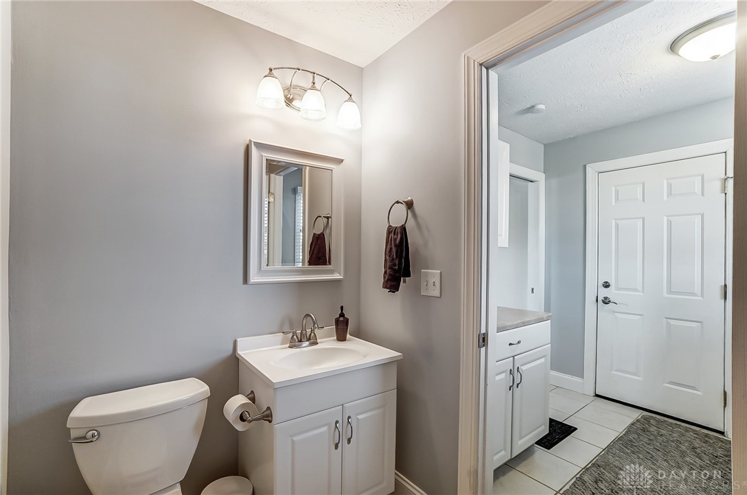 3040 Windy Ridge Drive, Springfield, Ohio image 40