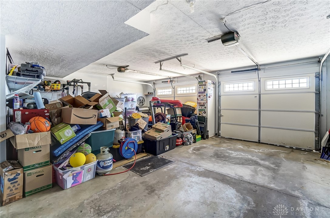 3040 Windy Ridge Drive, Springfield, Ohio image 47