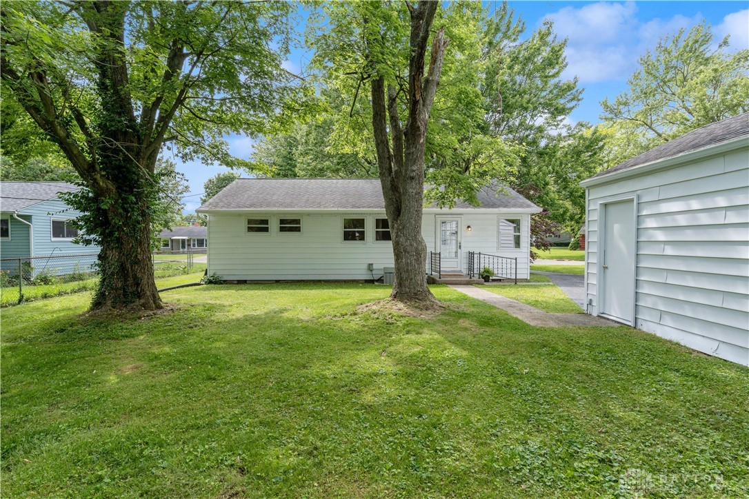 298 Linton Drive, Wilmington, Ohio image 24