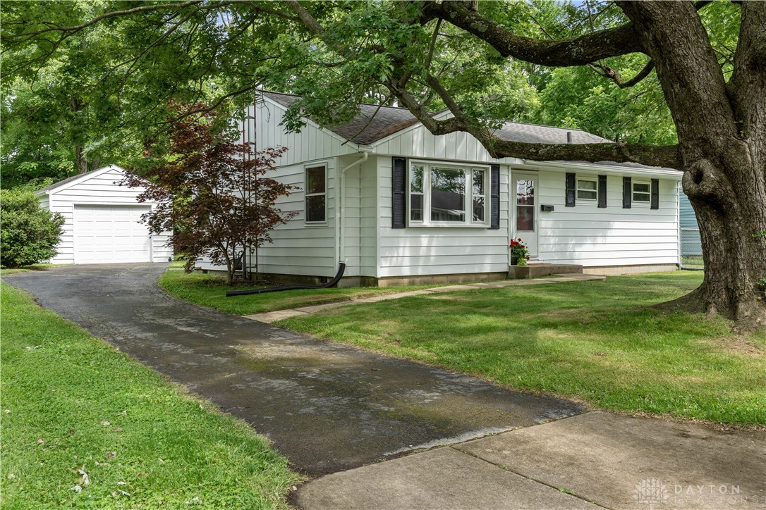298 Linton Drive, Wilmington, Ohio image 1