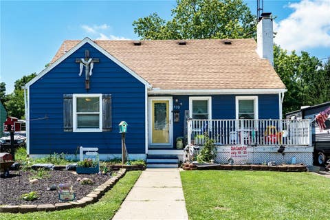 Photo for 439 Lawnview Avenue